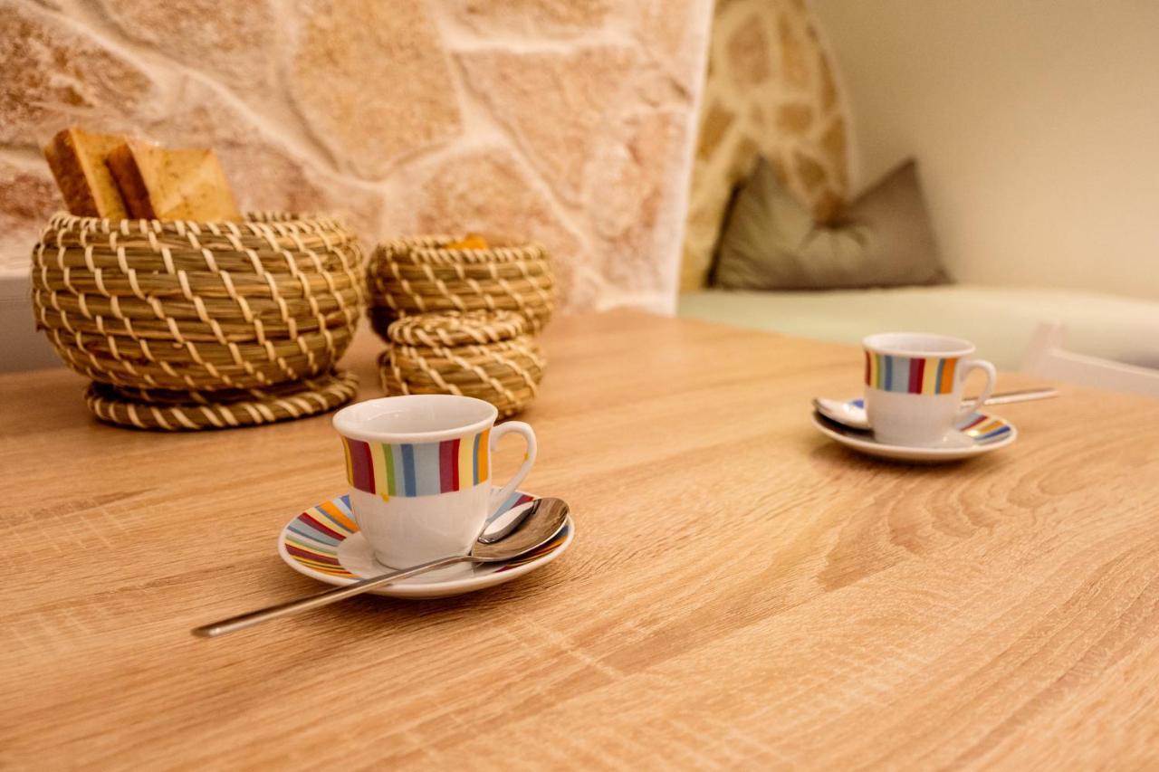 Nonna Vittoria Apartments Mola di Bari Dış mekan fotoğraf